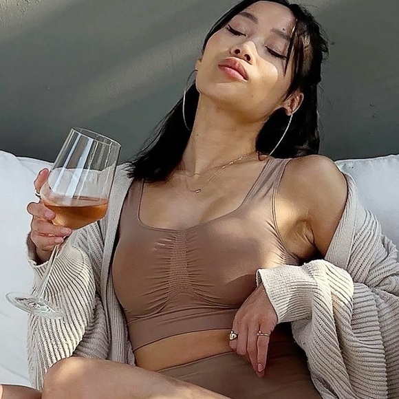 YITTY Other - Yitty Seamless Sculpt Bra M/L New With Tags | Lizzo Shapewear | Brown